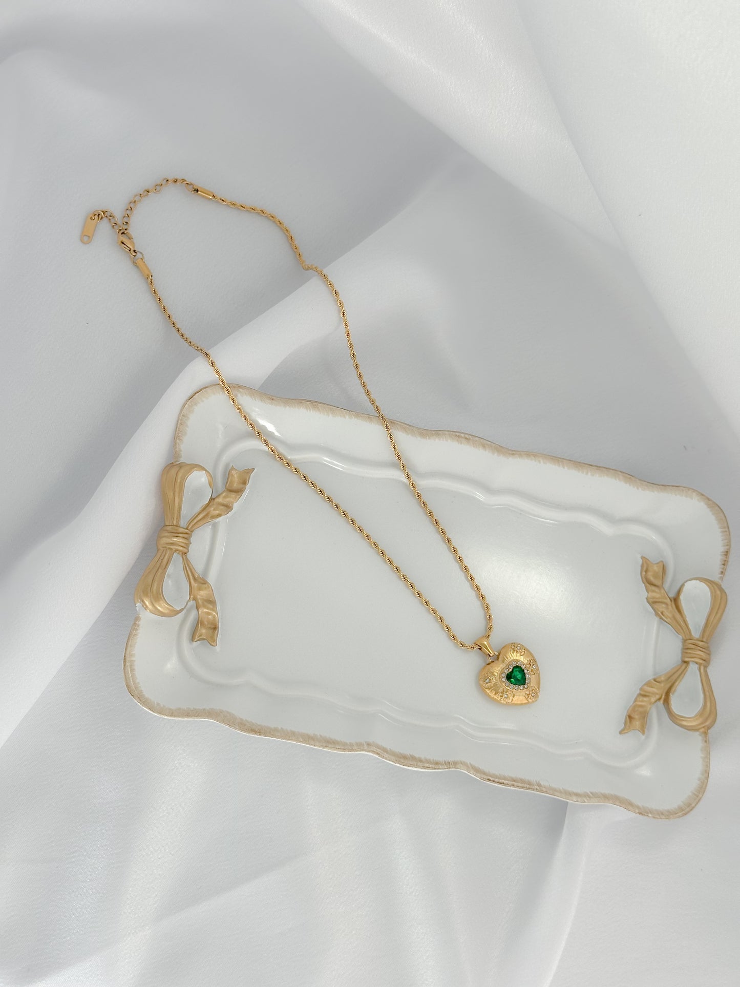 Vivienne Necklace