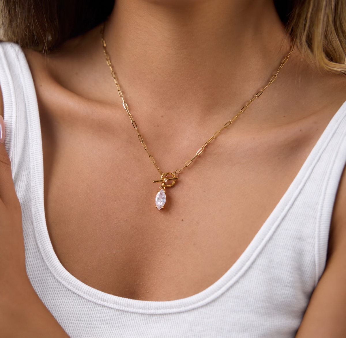 Naomi Toggle Pendant Necklace
