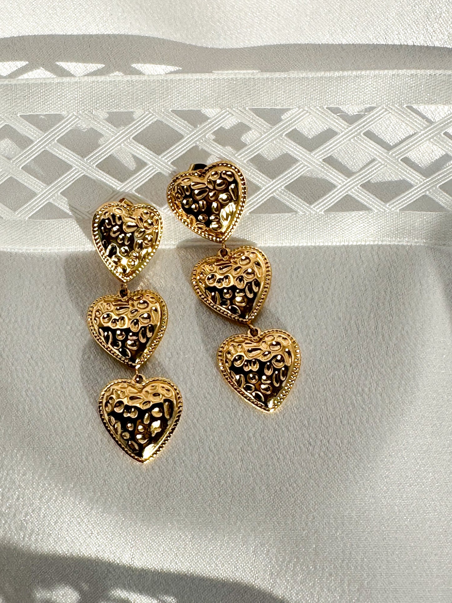 Elegant Textured Heart Earrings