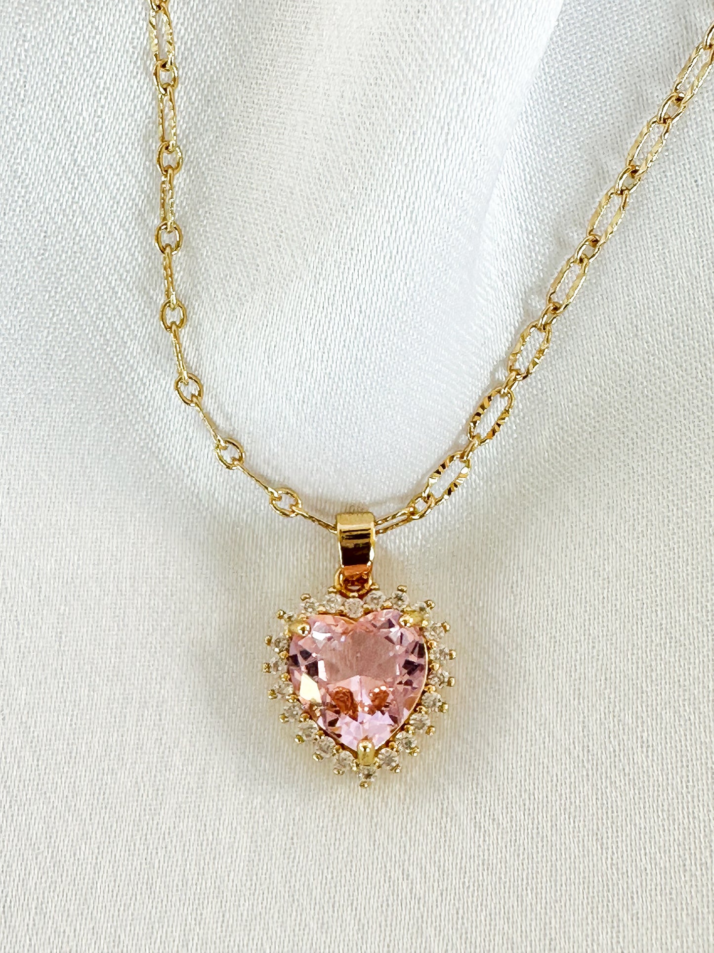 Queen of Heart Dainty Necklace