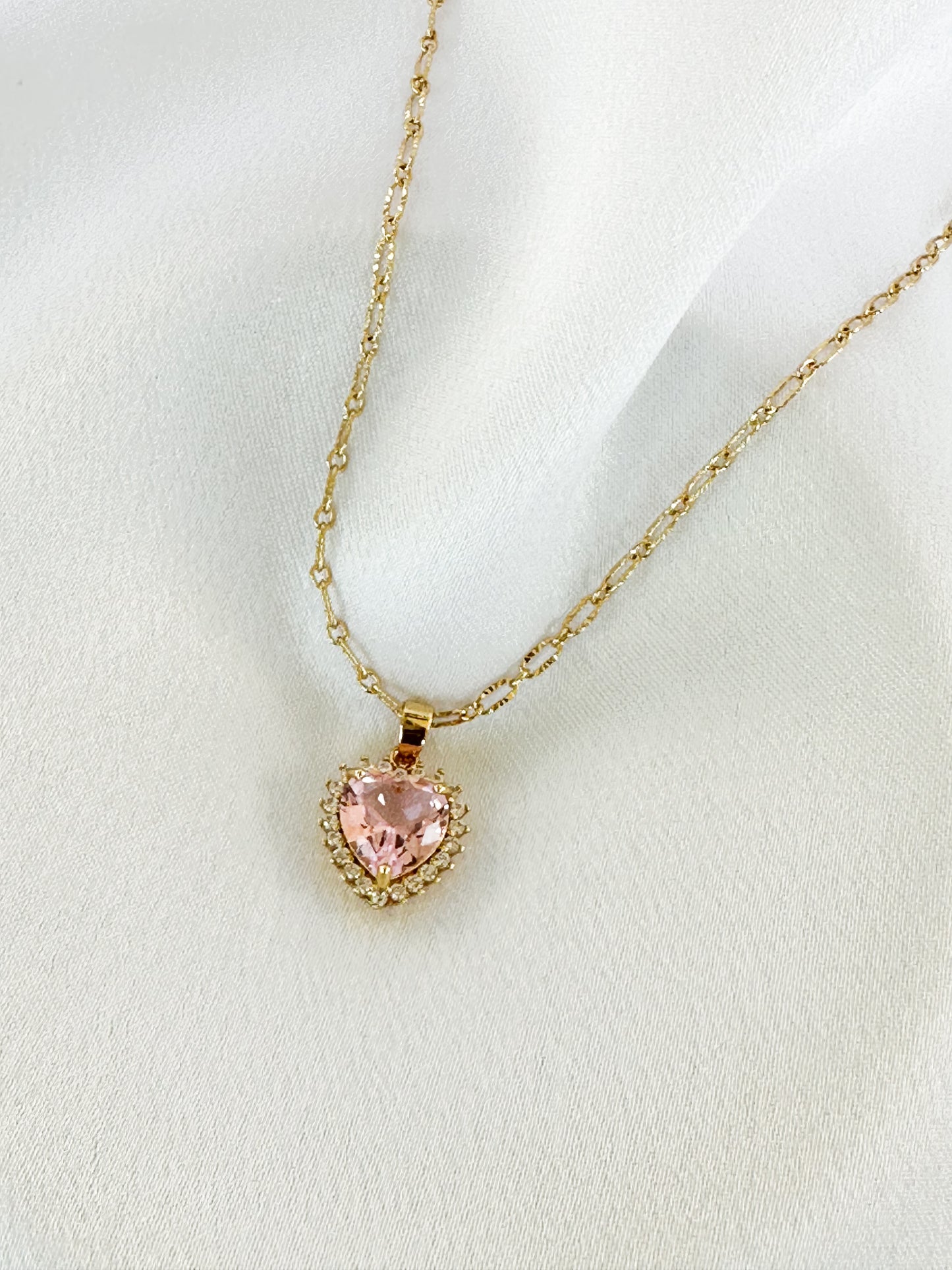 Queen of Heart Dainty Necklace